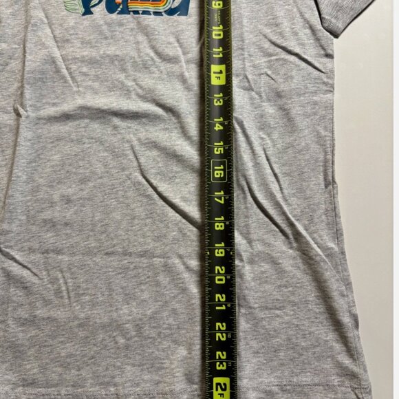 Puma Womens XS Radiant Graphic Cotton T-Shirt Gray Short Sleeve Tee NWT Sporty - Picture 3 of 8